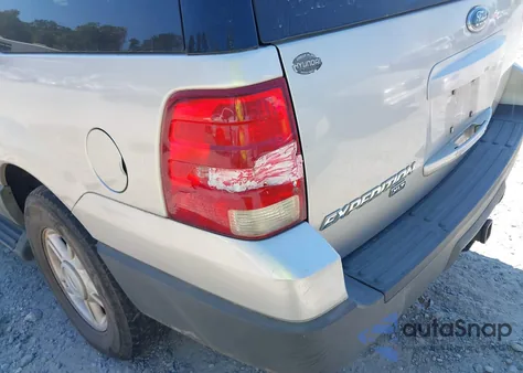 2005 Ford Expedition Xlt z USA, uszkodzony, nr VIN 1FMPU15535LA55850